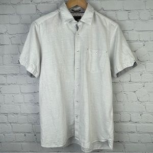 TED BAKER men's light gray short sleeve button down collar shirt, sz 4 or L